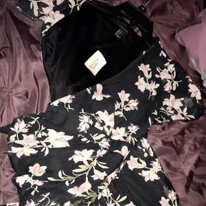 never worn. didn’t like it when i got home.